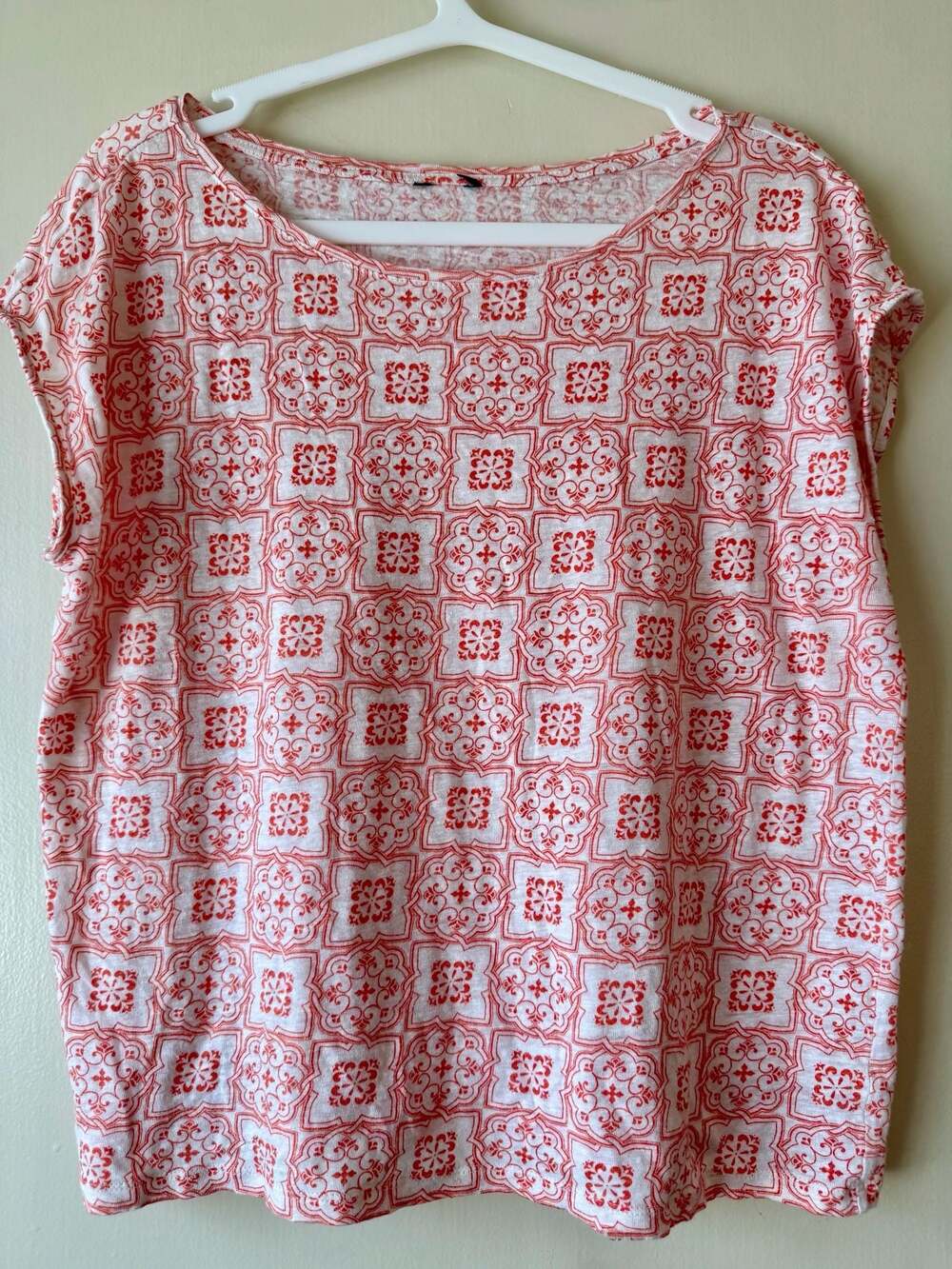 Ann Taylor Linen Tiled Cap Sleeve Basic Top